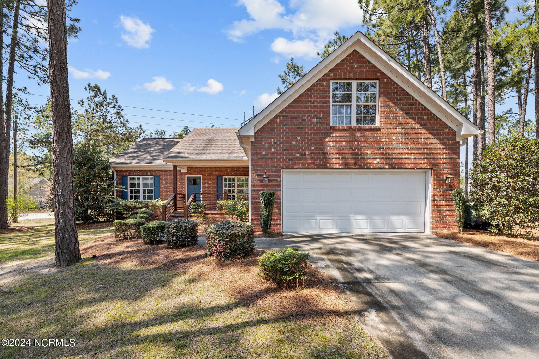 4 Bur Place Pinehurst, NC 28374 - Photo 1 of 39 Front