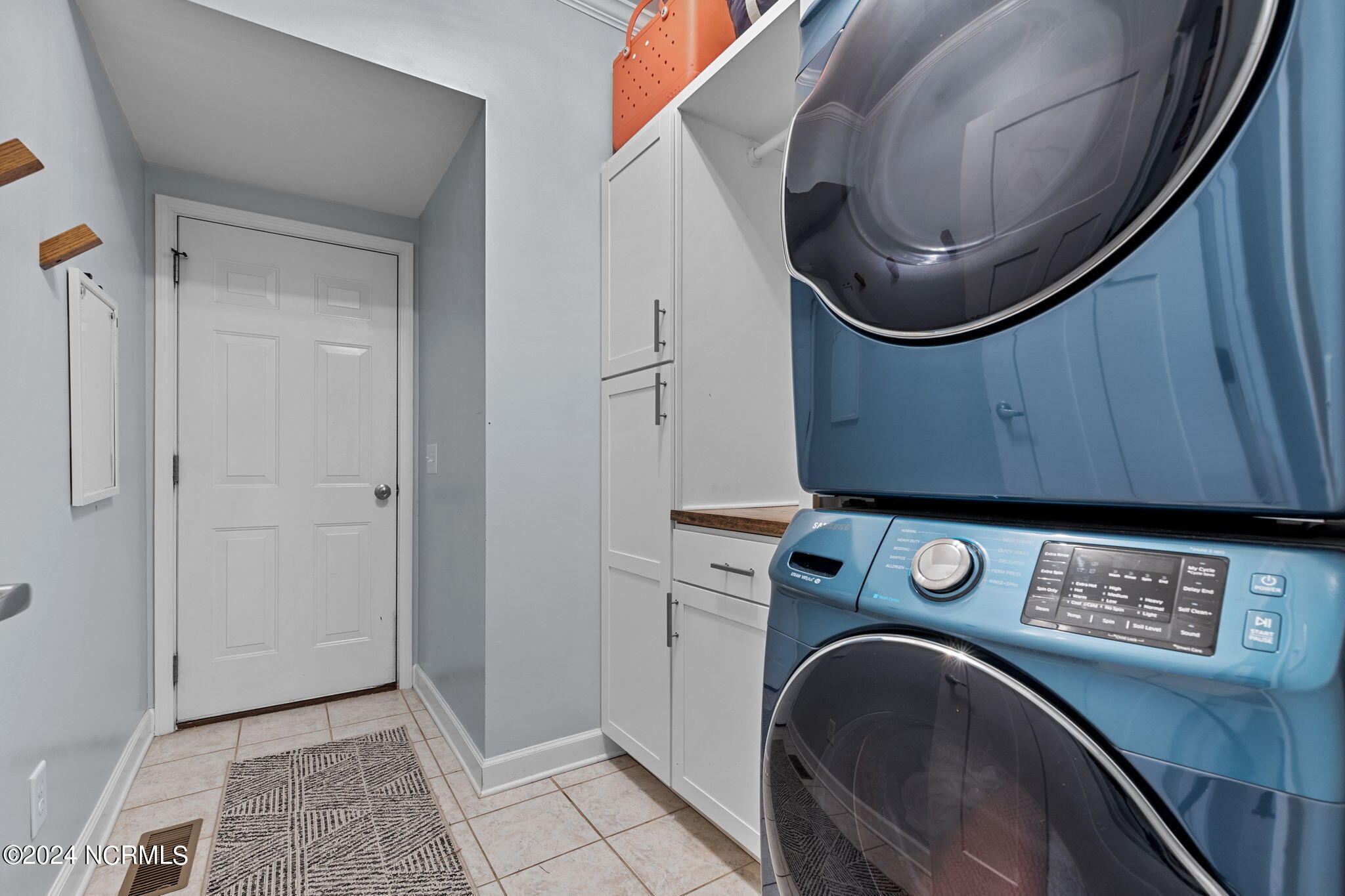 4 Bur Place Pinehurst, NC 28374 - Photo 16 of 39 Laundry