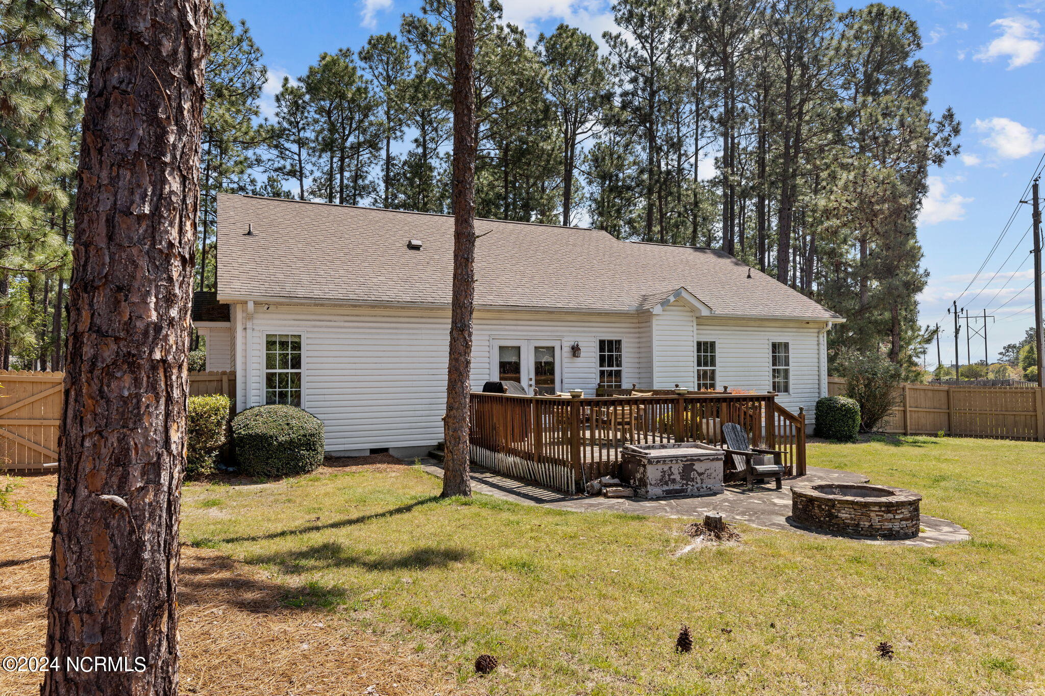 4 Bur Place Pinehurst, NC 28374 - Photo 34 of 39 Backyard