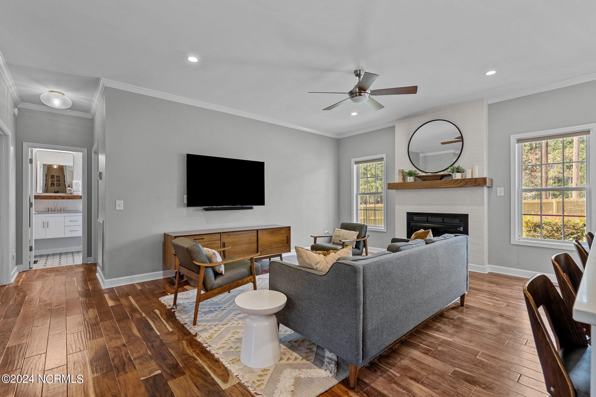 4 Bur Place Pinehurst, NC 28374 - Photo 5 of 39 Living