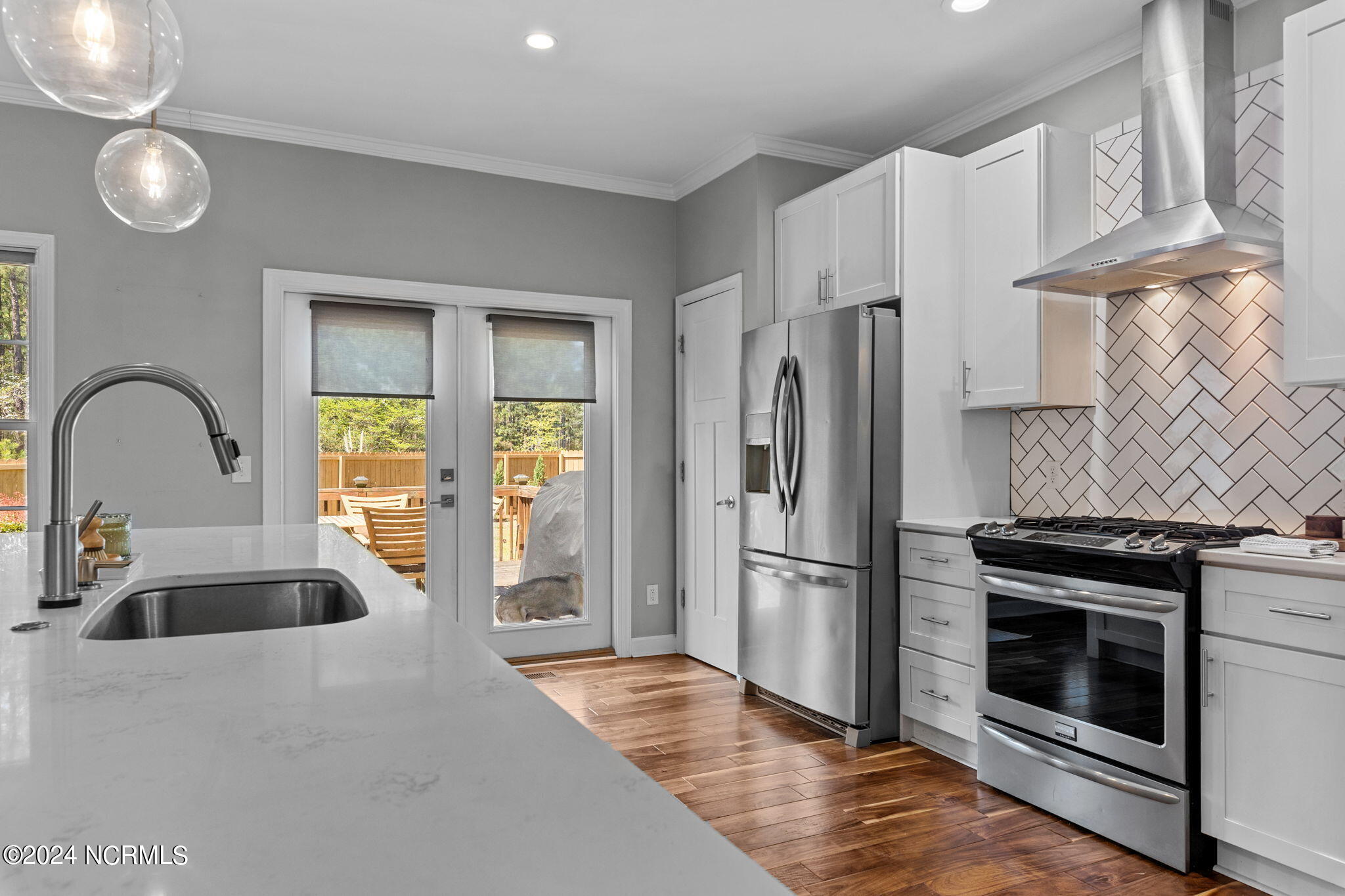 4 Bur Place Pinehurst, NC 28374 - Photo 9 of 39 Kitchen