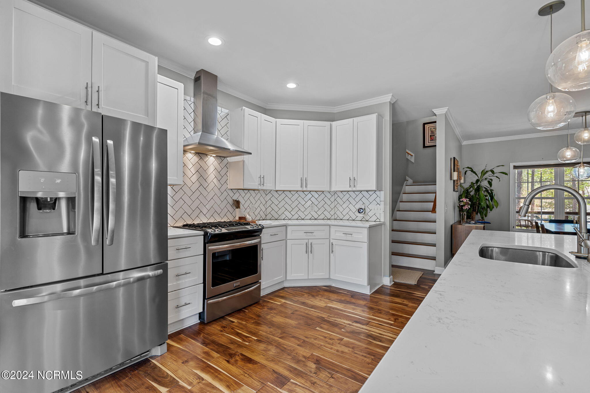 4 Bur Place Pinehurst, NC 28374 - Photo 10 of 39 Kitchen