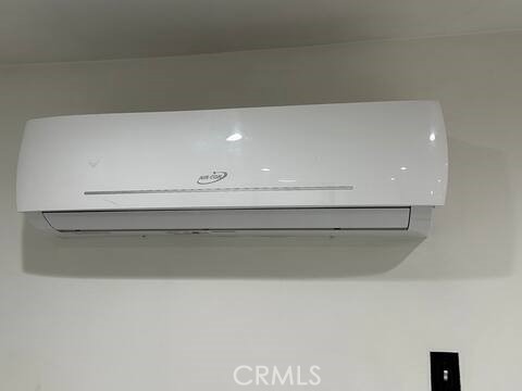 5032 Amestoy Encino, CA 91316 - Photo 5 of 22 a view of room