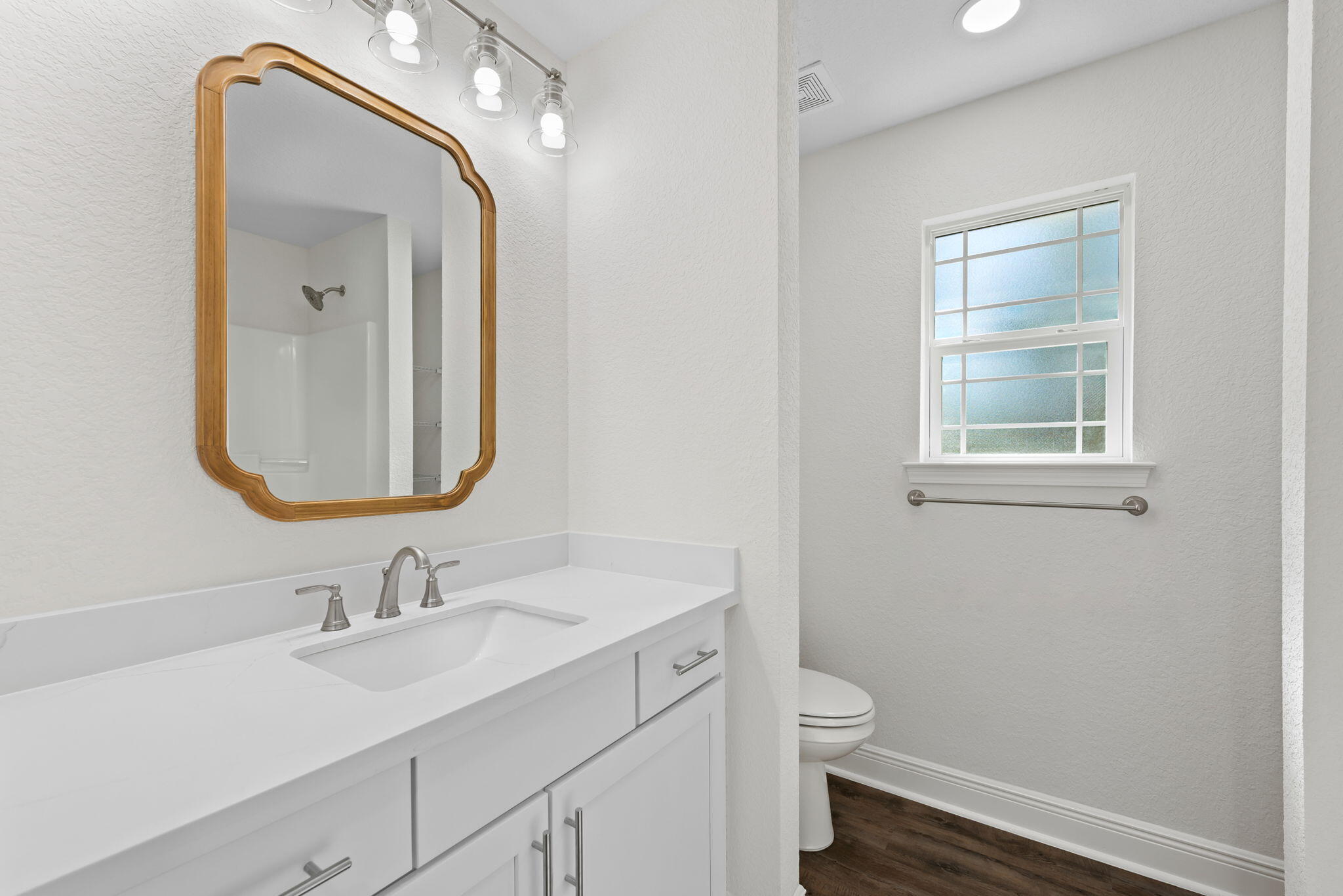 8369 Segura Street Navarre, FL 32566 - Photo 35 of 45 Hall Bath