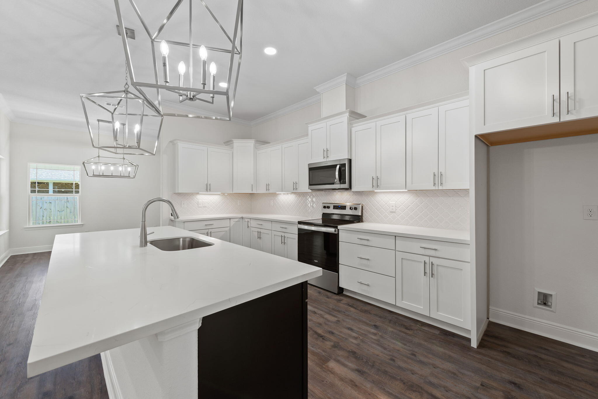 8369 Segura Street Navarre, FL 32566 - Photo 7 of 45 Kitchen