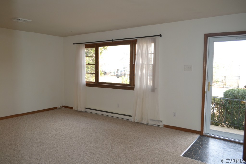 6432 Poplar Road Quinton, VA 23141 - Photo 5 of 24 Gallery Image 5