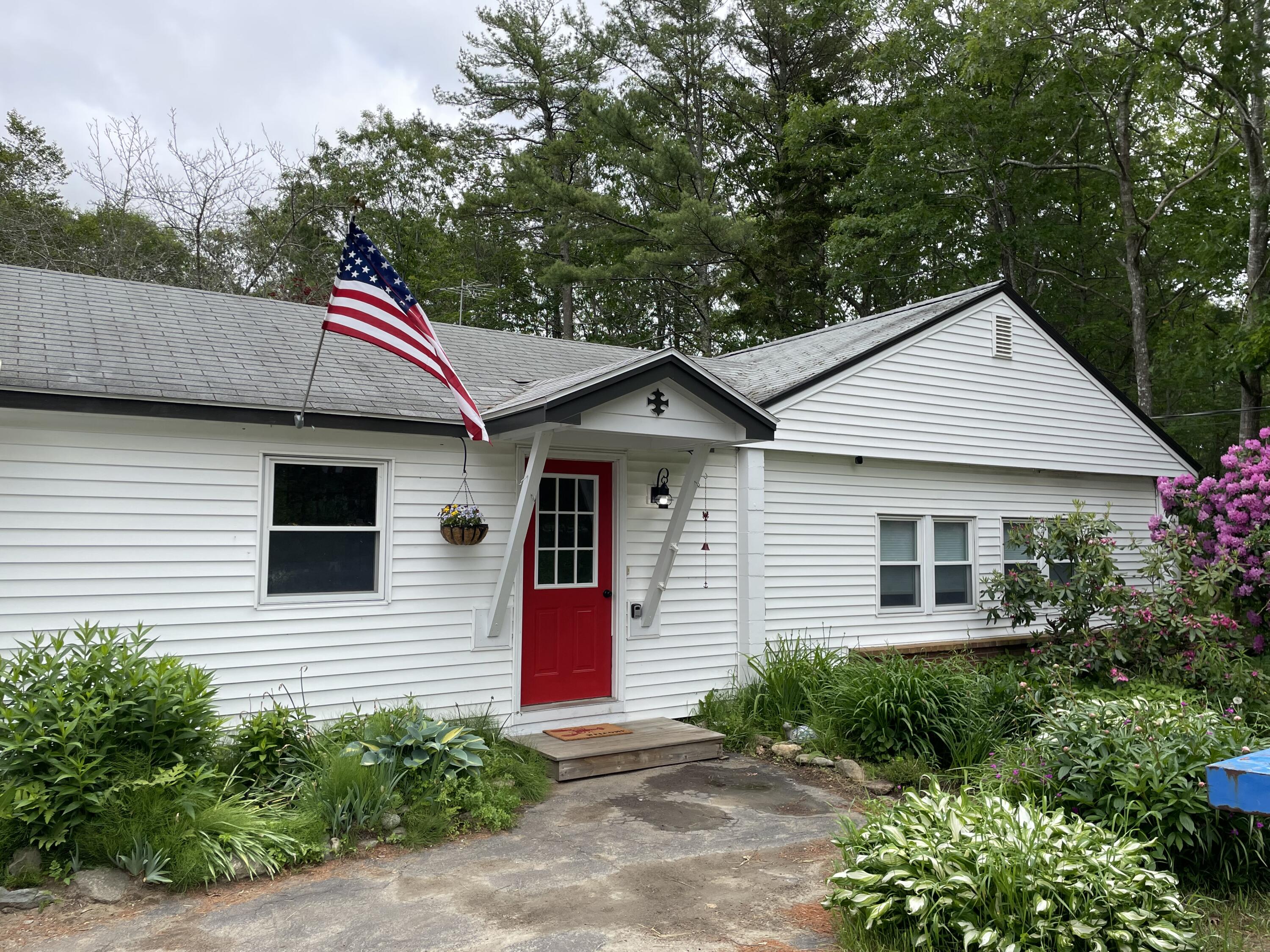 494 Wiscasset Road Boothbay, ME 04537 - Photo 1 of 37 Front View
