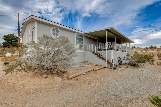 $700,000 | 11710 West Ford Avenue, Las Vegas, NV 89161