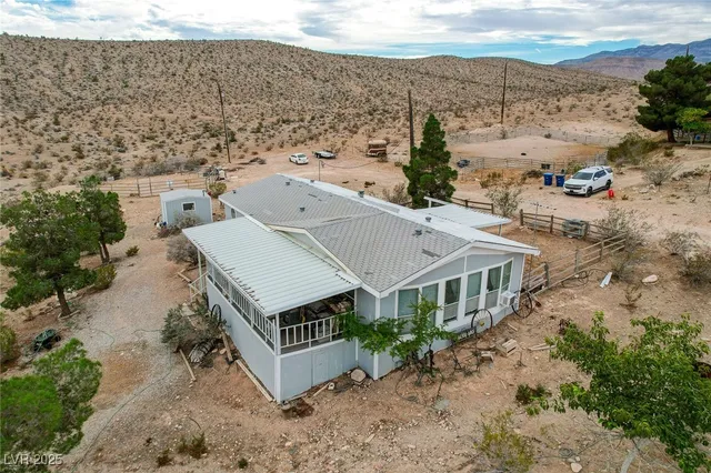 $700,000 | 11710 West Ford Avenue, Las Vegas, NV 89161