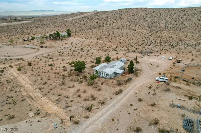 $700,000 | 11710 West Ford Avenue, Las Vegas, NV 89161