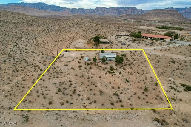$700,000 | 11710 West Ford Avenue, Las Vegas, NV 89161