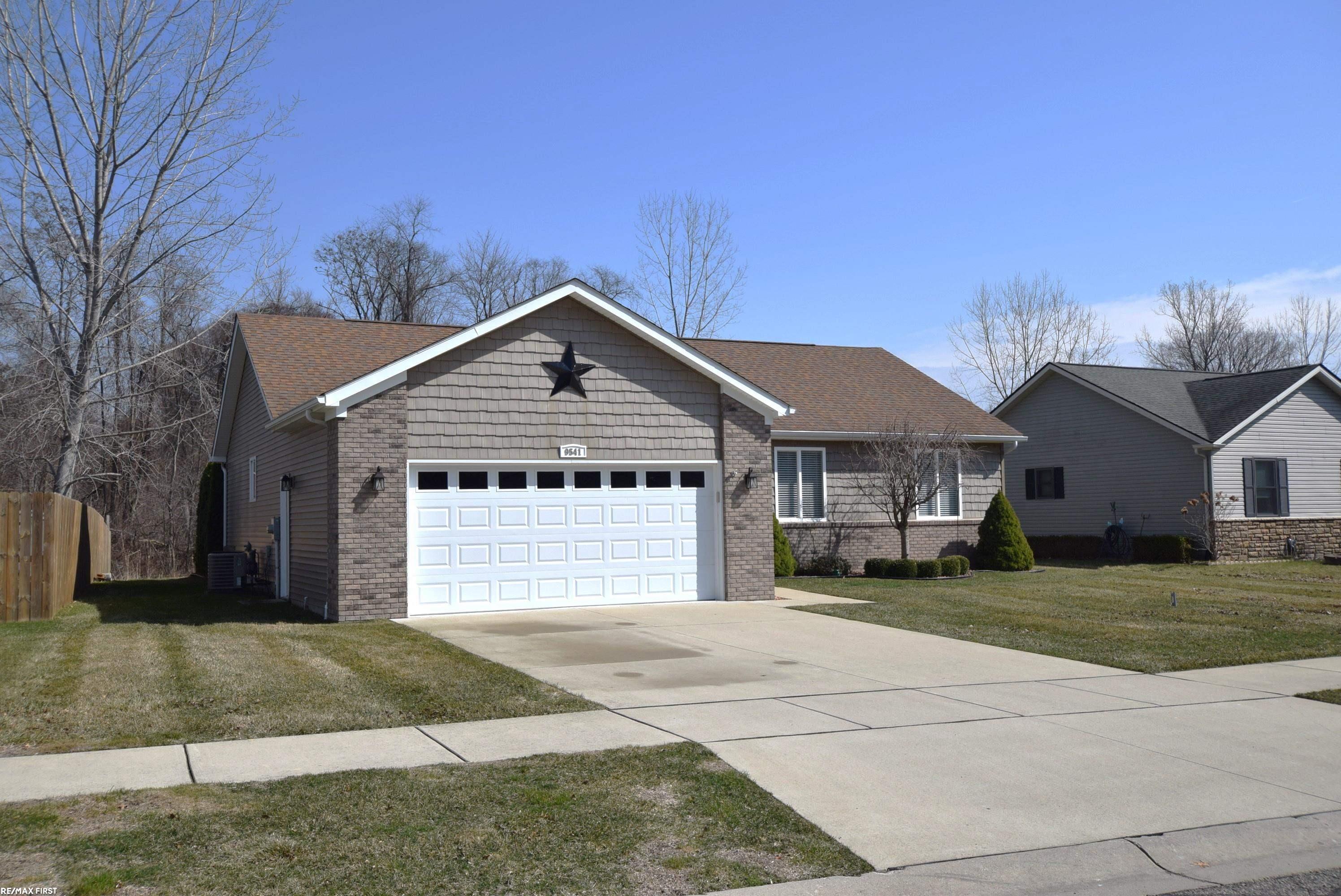 9541 Amy Road Algonac, MI 48001 - Photo 6 of 37