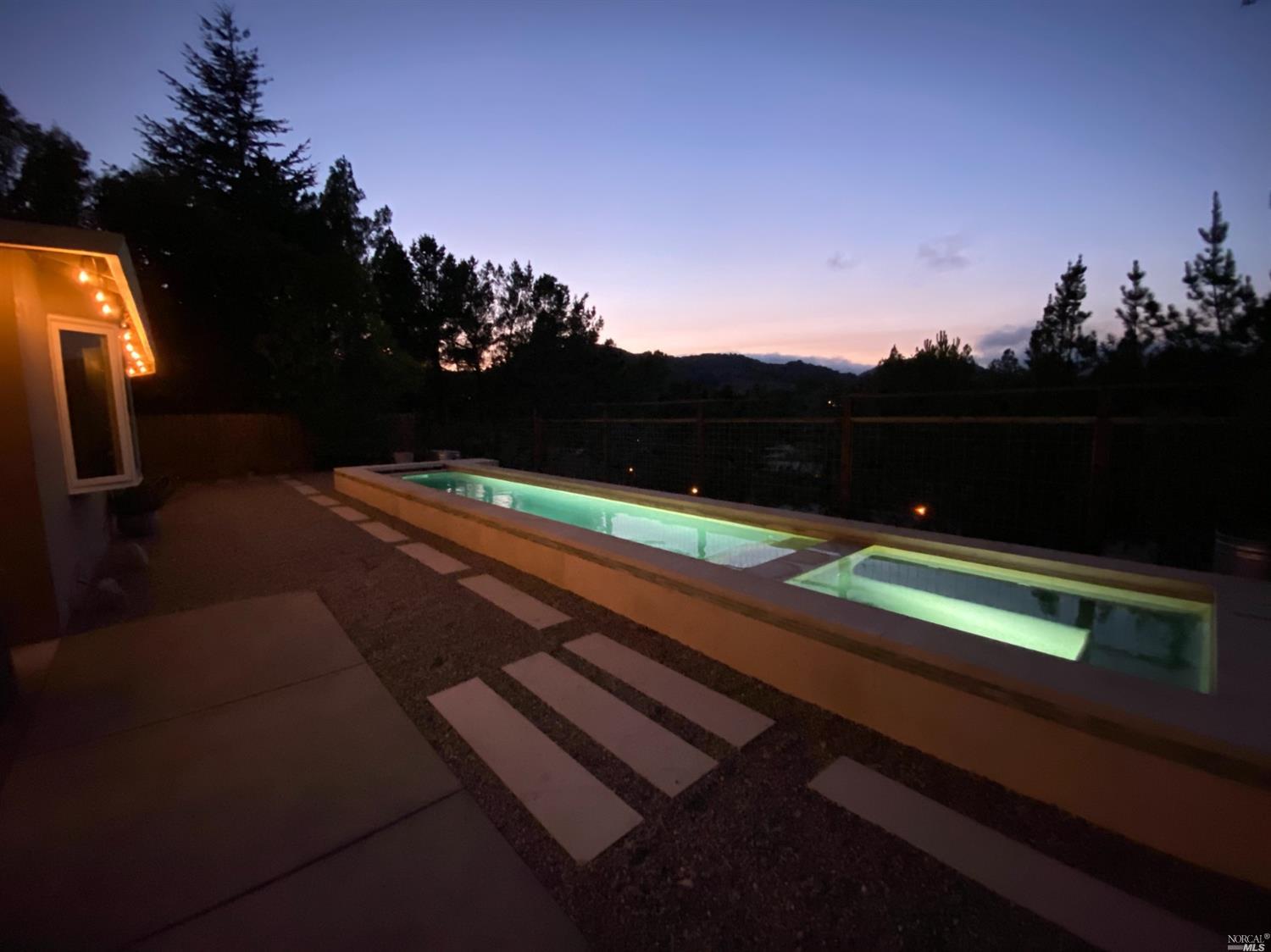 39 Fowler Court San Rafael, CA 94903 - Photo 1 of 1 Gallery Image 1