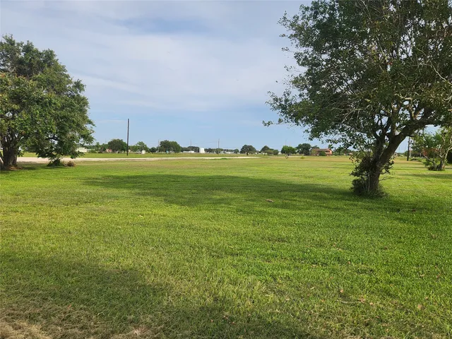 $49,000 | Lot 1434-1435 Arrowhead Drive, Palacios, TX 77465