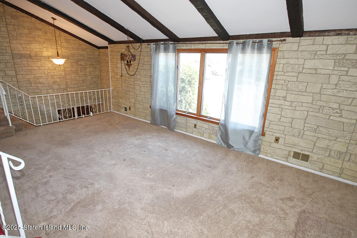 3 Windermere Road Staten Island, NY 10305 - Photo 13 of 37 a view of an empty room