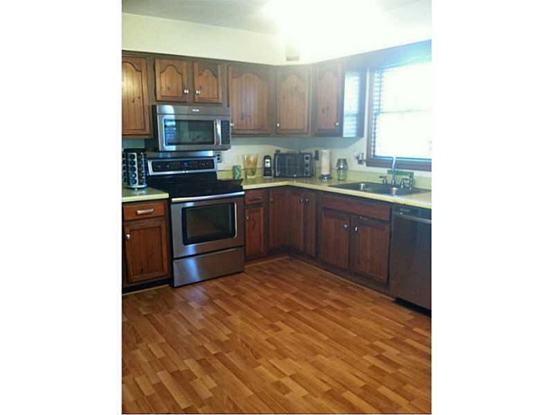 6122 Rte 286 Highway West Indiana, PA 15701 - Photo 4 of 23 Kitchen.