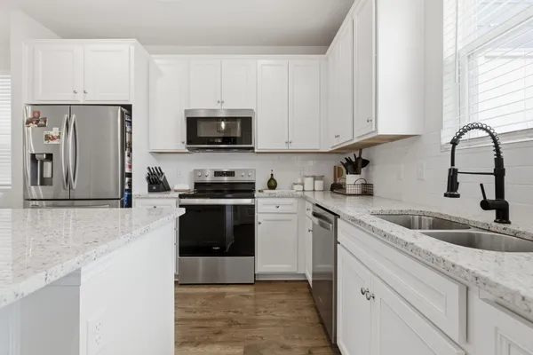 $2,500 | 615 Old Hickory Boulevard, Unit 724, Nashville, TN 37209