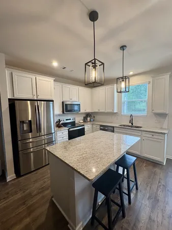 $2,500 | 615 Old Hickory Boulevard, Unit 724, Nashville, TN 37209