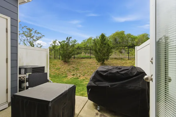 $2,500 | 615 Old Hickory Boulevard, Unit 724, Nashville, TN 37209