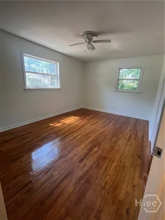 $1,800 | 32 Pine Drive, Savannah, GA 31405