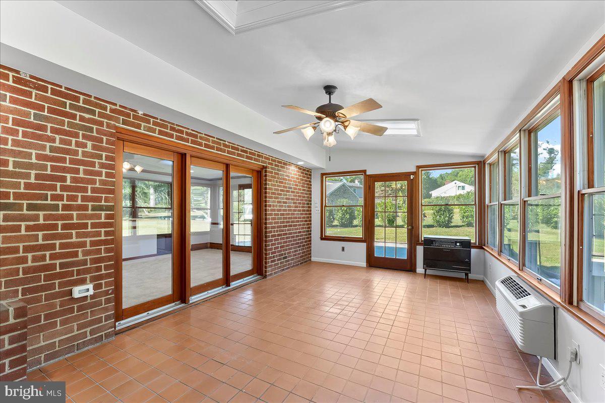 200 North State Road Springfield, PA 19064 - Photo 29 of 46 a view of an empty room with a window