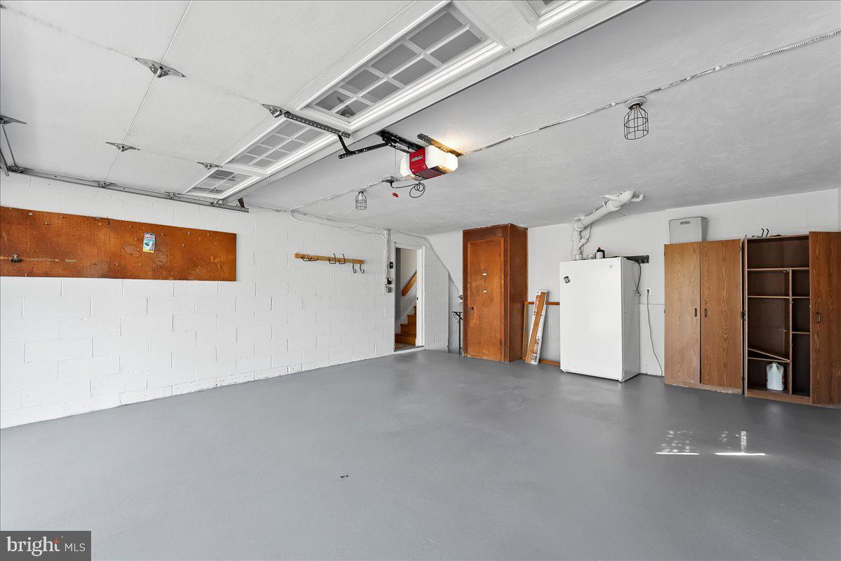 200 North State Road Springfield, PA 19064 - Photo 33 of 46 a view of empty room