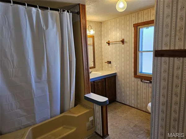 $82,500 | 714 East Feifer Street, Sparta, IL 62286