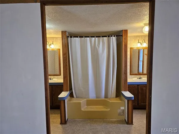 $82,500 | 714 East Feifer Street, Sparta, IL 62286