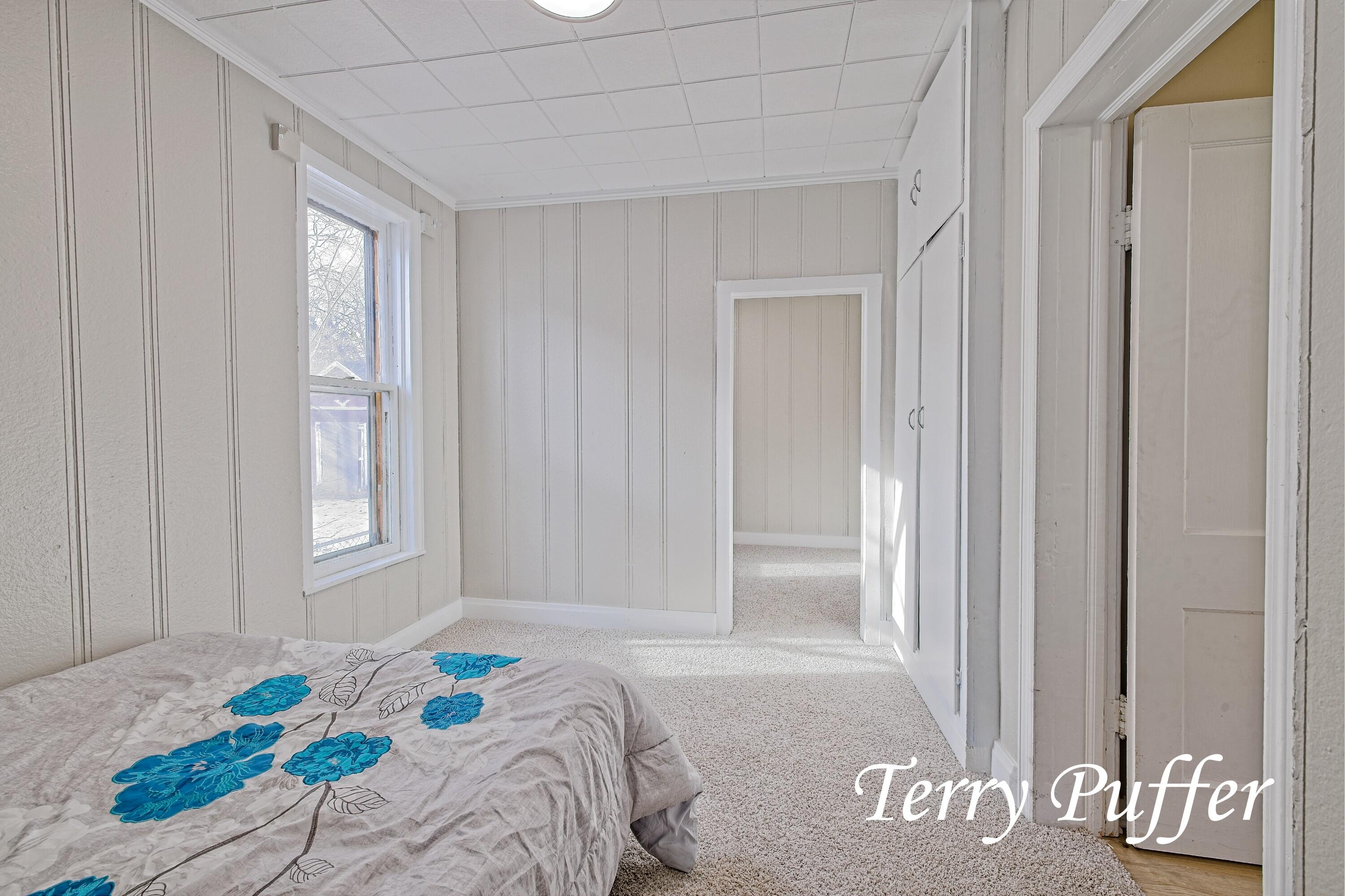 1707 Division Street Muskegon, MI 49441 - Photo 17 of 35 IMG_7779_HDR