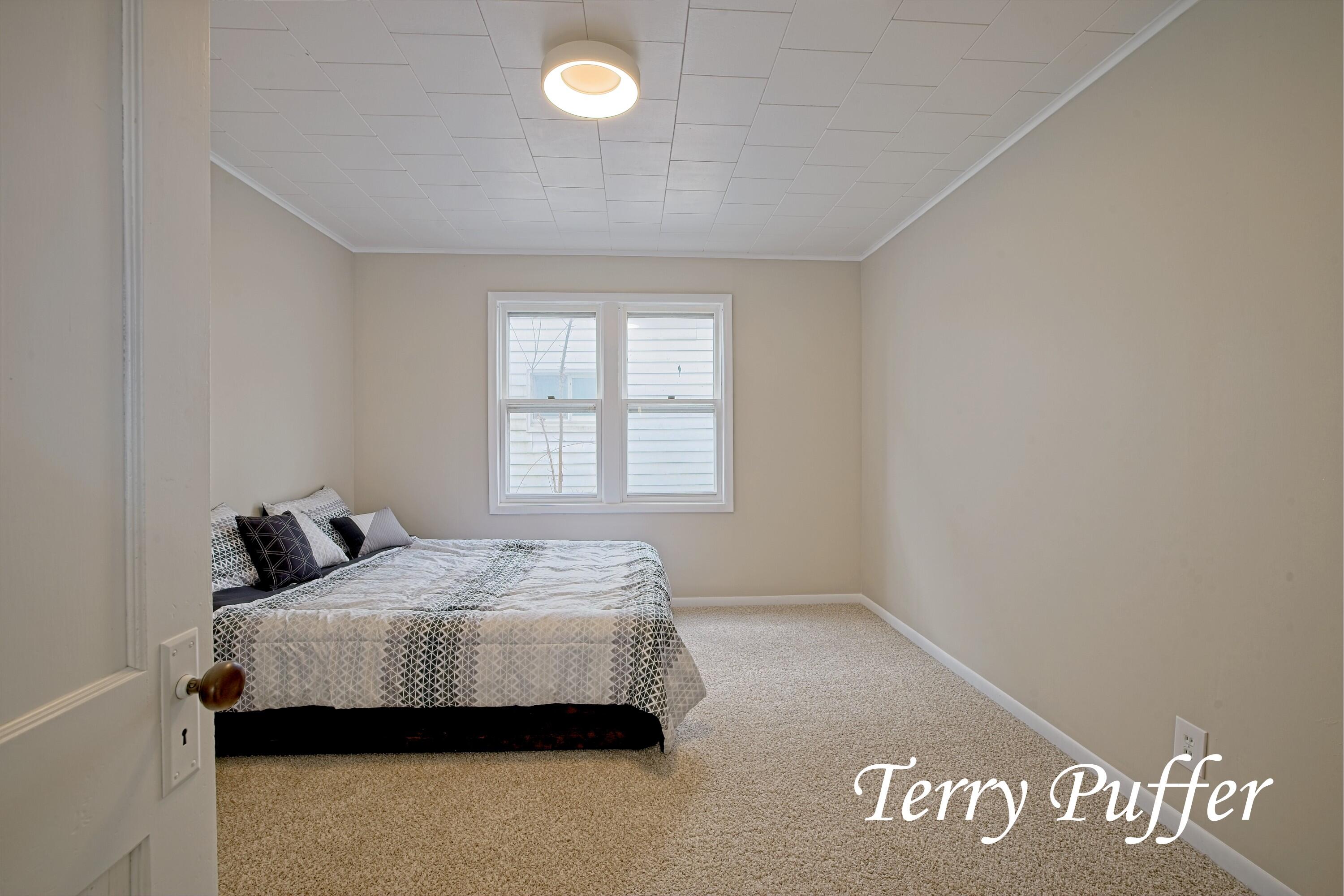 1707 Division Street Muskegon, MI 49441 - Photo 20 of 35 IMG_7847_HDR