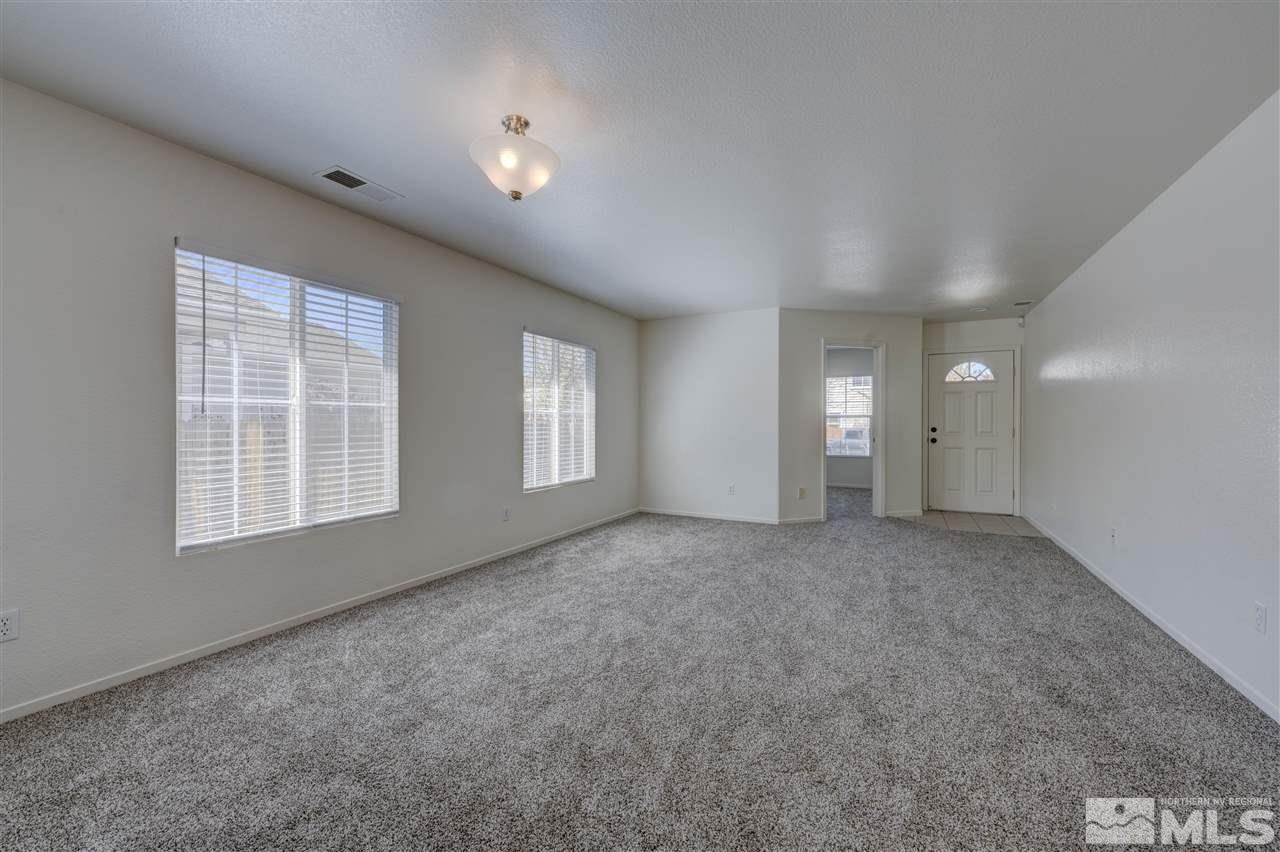 7810 Welsh Drive Reno, NV 89506 - Photo 4 of 20 Photo 4