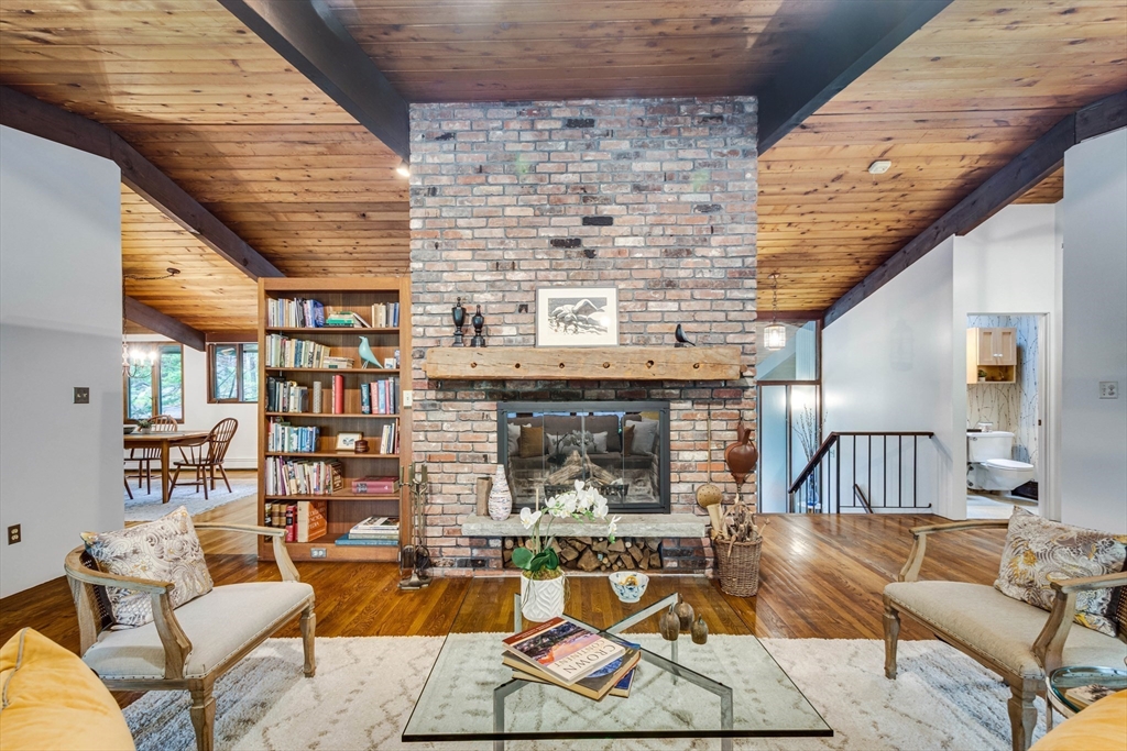 20 Stonehedge Road Lincoln, MA 01773 - Photo 2 of 38 Gallery Image 2