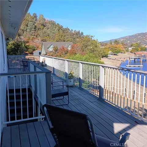 $445,000 | 10098 Crestview Drive, Clearlake, CA 95422