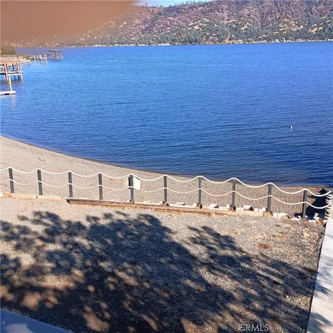 $445,000 | 10098 Crestview Drive, Clearlake, CA 95422