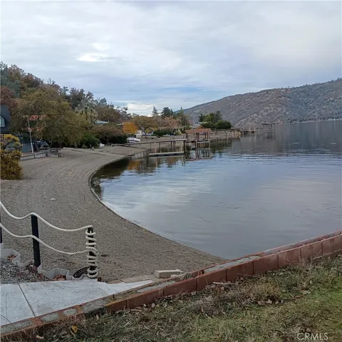 $445,000 | 10098 Crestview Drive, Clearlake, CA 95422