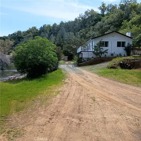 $445,000 | 10098 Crestview Drive, Clearlake, CA 95422