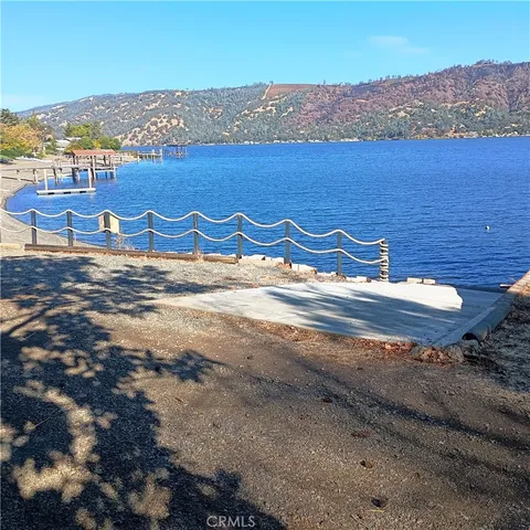 $445,000 | 10098 Crestview Drive, Clearlake, CA 95422