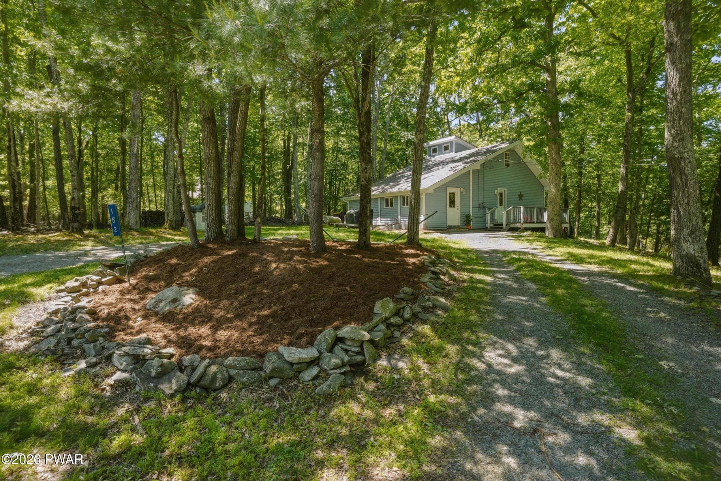 152 Yale Road Milford, PA 18337 - Photo 3 of 42