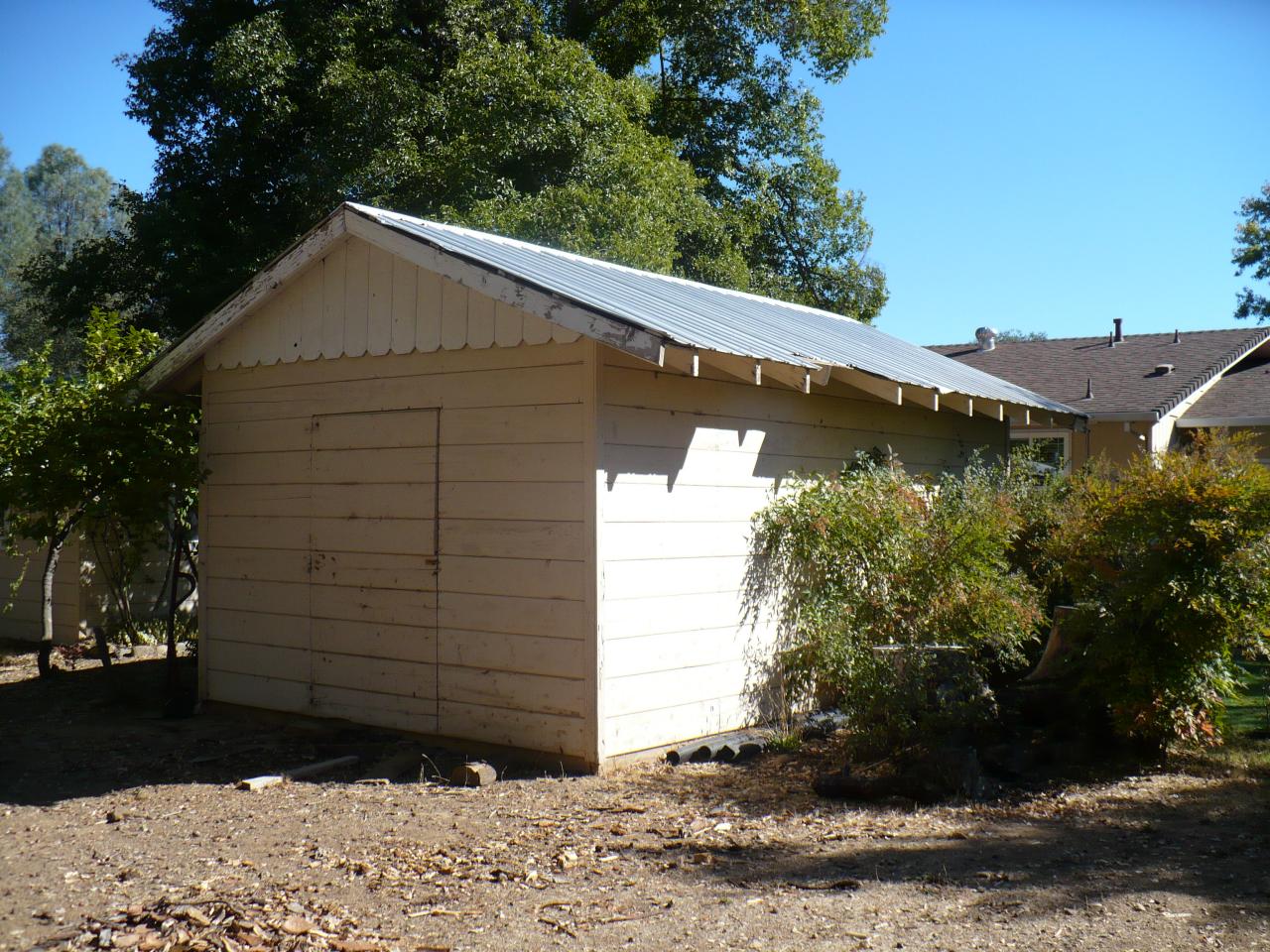 21334 Dersch Road Anderson, CA 96007 - Photo 18 of 24 a view of a house with a yard