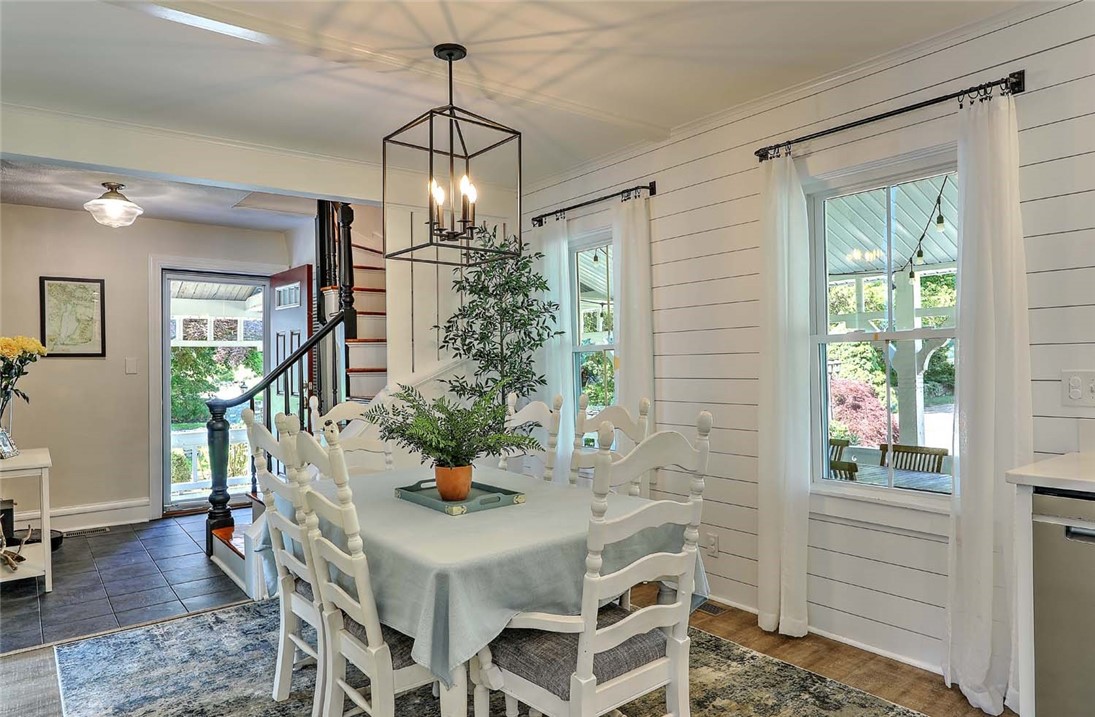 26 Maple Road Warren, RI 02885 - Photo 11 of 48