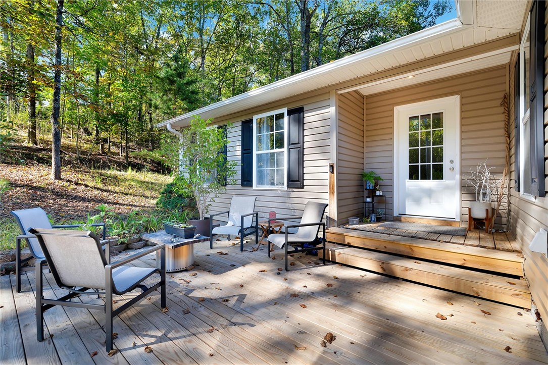 527 North River Road Cleveland, SC 29635 - Photo 3 of 40