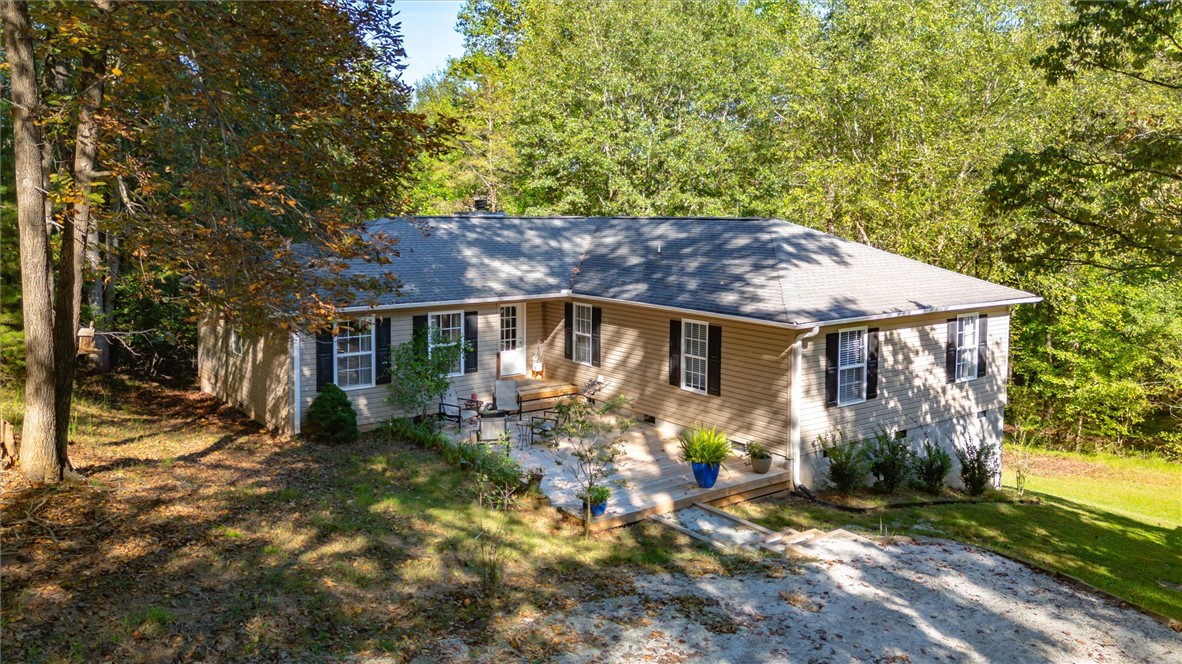 527 North River Road Cleveland, SC 29635 - Photo 31 of 40