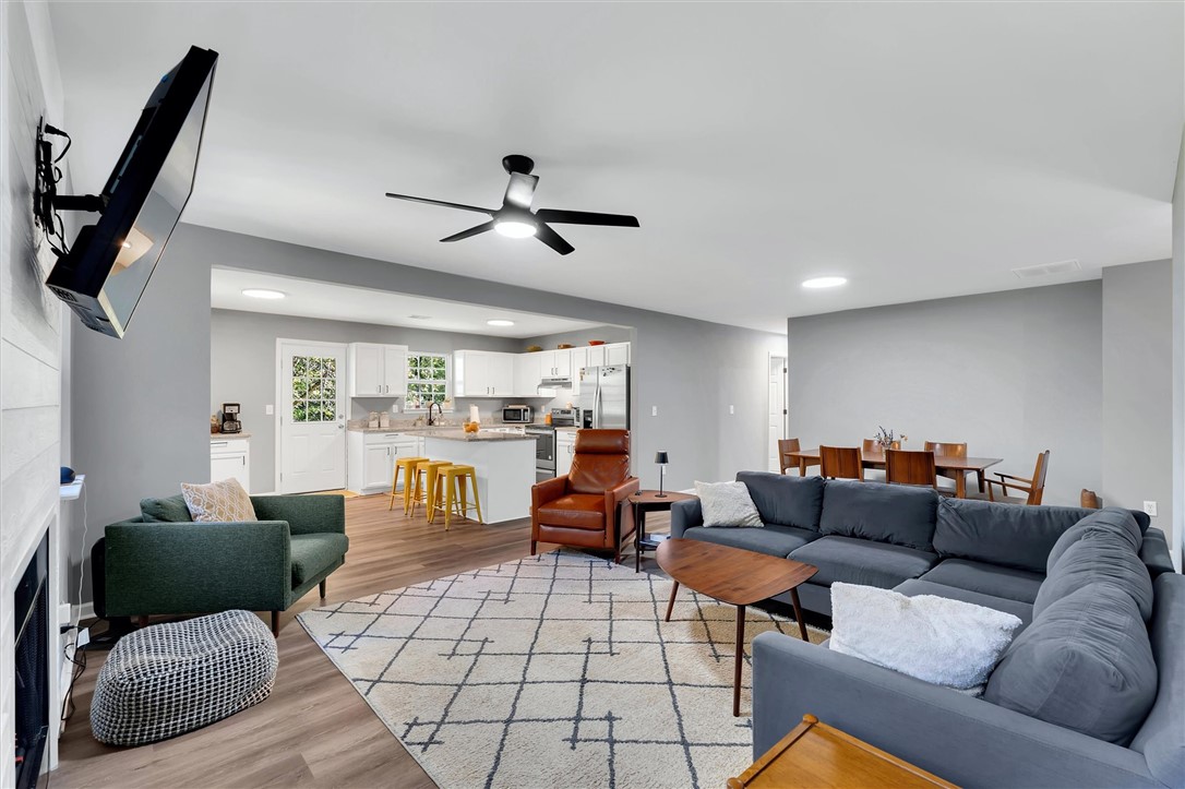 527 North River Road Cleveland, SC 29635 - Photo 8 of 40