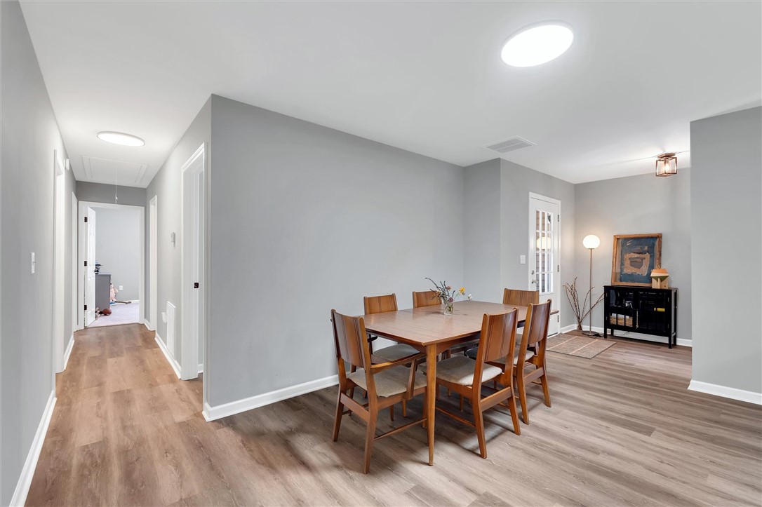 527 North River Road Cleveland, SC 29635 - Photo 9 of 40