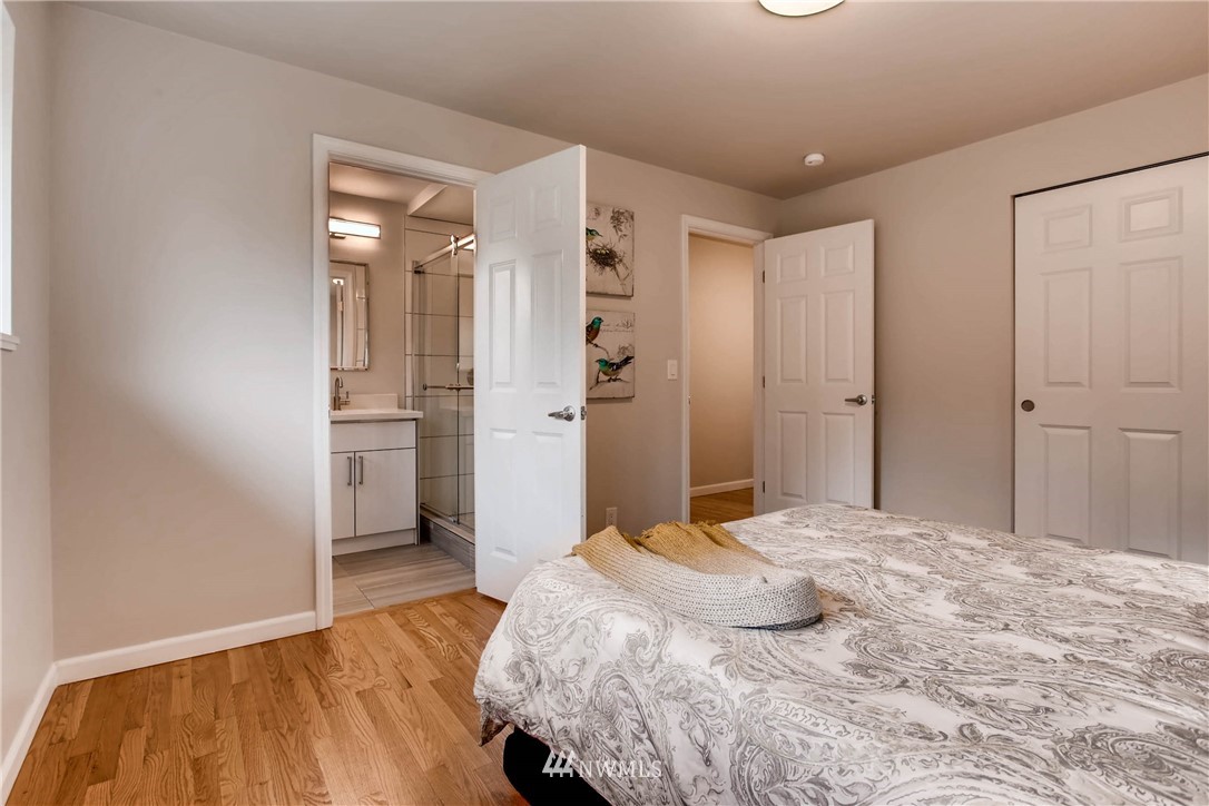 11411 Southeast 182nd Street Renton, WA 98055 - Photo 14 of 25