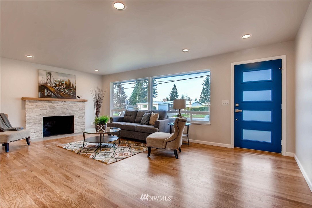 11411 Southeast 182nd Street Renton, WA 98055 - Photo 3 of 25