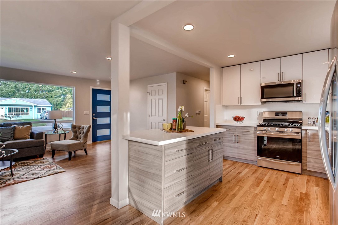 11411 Southeast 182nd Street Renton, WA 98055 - Photo 9 of 25