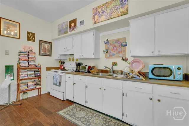 $420,000 | 814-816 Ott Street, Savannah, GA 31401