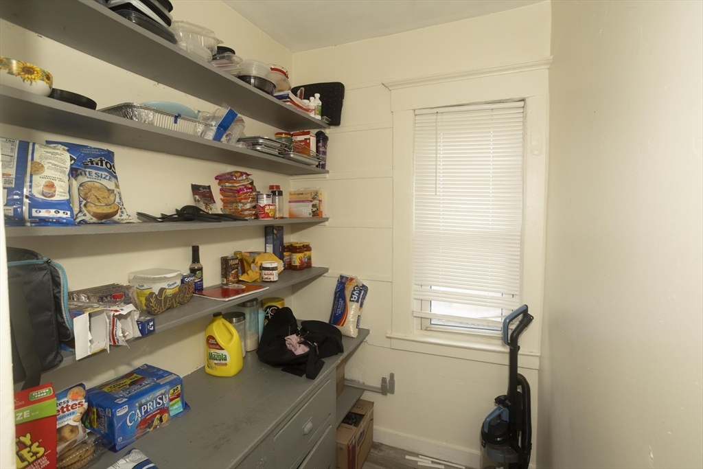 10 Monroe Street Springfield, MA 01109 - Photo 21 of 36