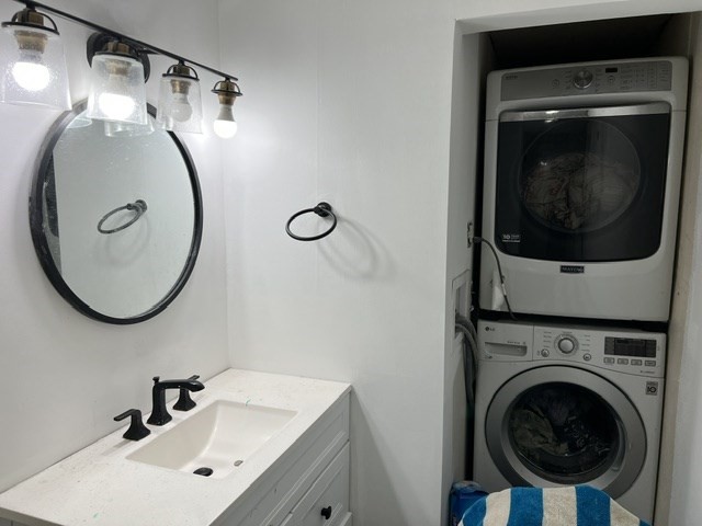 289 Burnham Road Lowell, MA 01852 - Photo 18 of 22